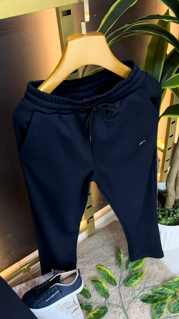 TOMMY HİLFİGER EŞOFMAN TAKIMI