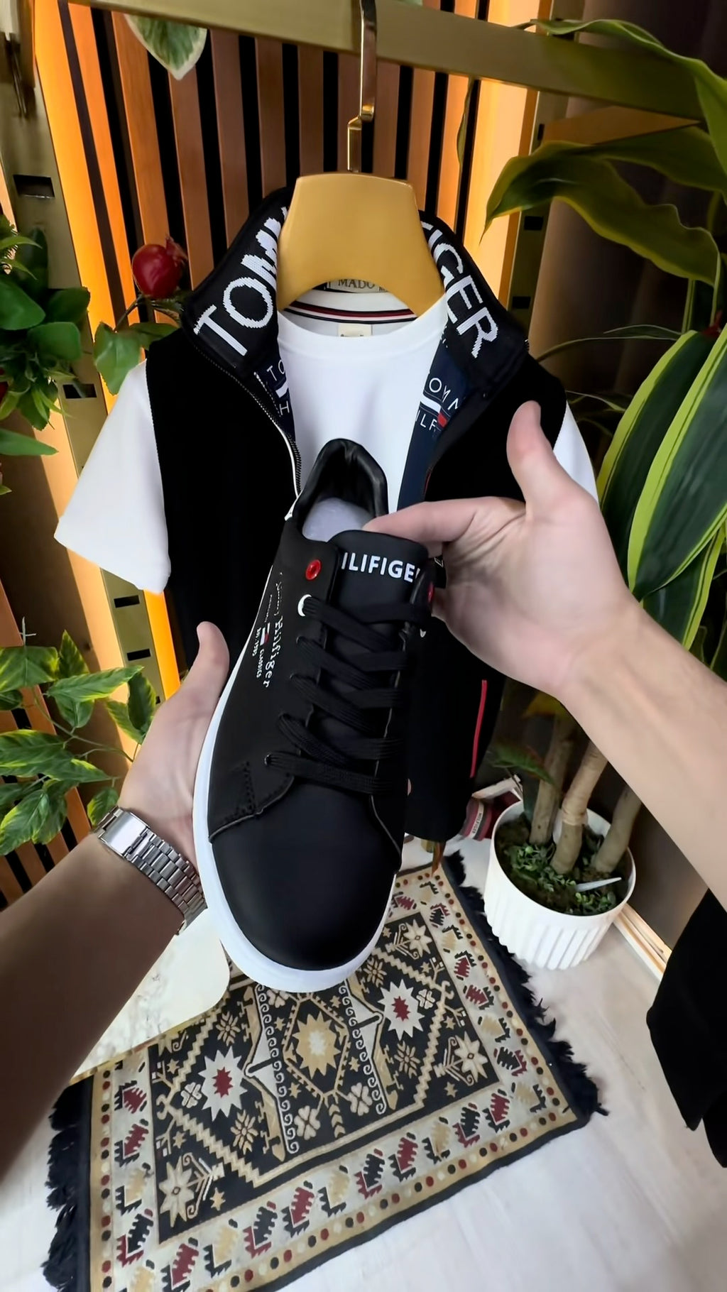 TOMMY HİLFİGER AYAKKABI